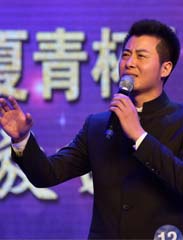 我用残损的手掌